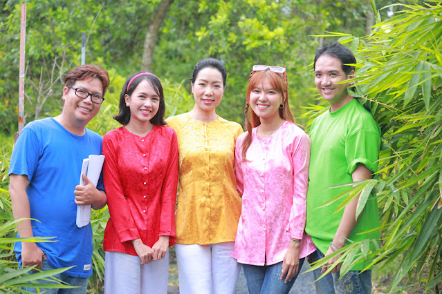 Nsut Trinh Kim Chi Mang Tieng Cuoi Den Khan Gia Dip Tet Qua Phim Ve Nha La Tet 7