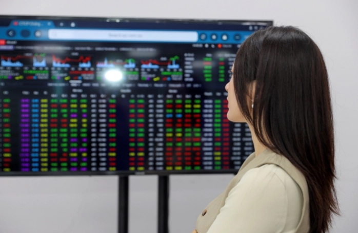 Vn Index Giam Gan 33 Trong Nam 2022 Dong Cua Tren Moc 1 000 Diem 2