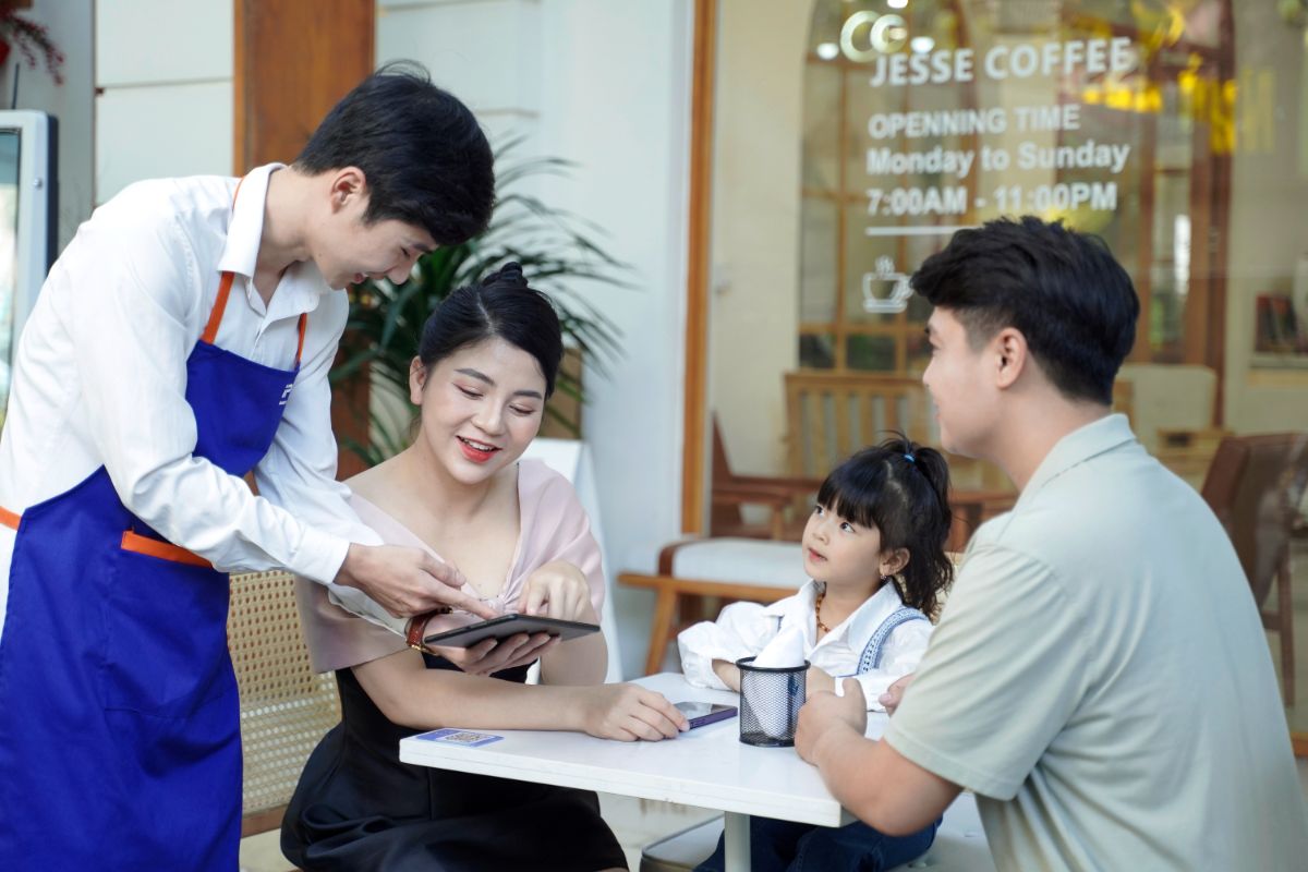 Anh Minh Hoa Thuc Khach Su Dung Dich Vu Fb 1 1