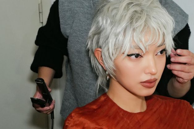 Châu Bùi Trong Layout Makeup Sắc Sảo