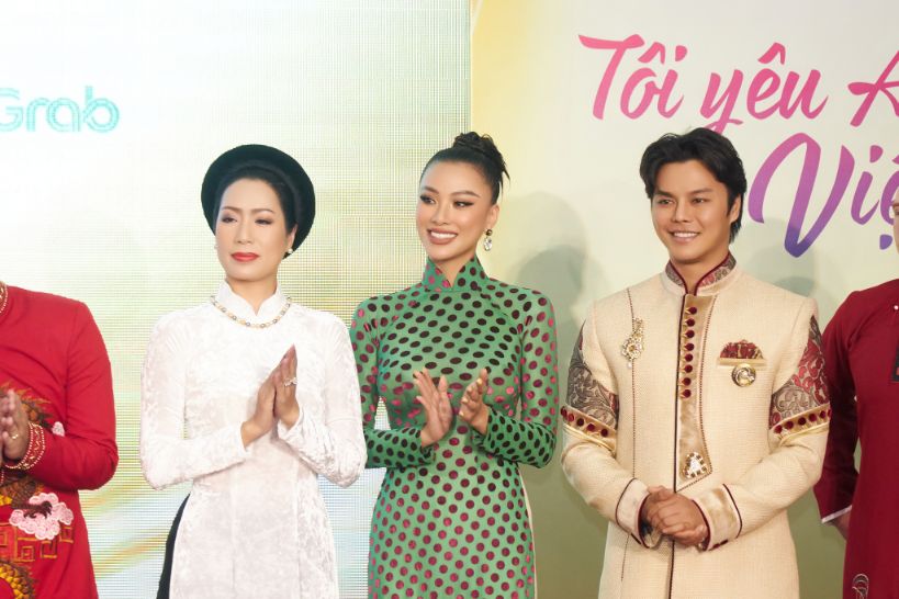 Kim Duyen Dai Su Le Hoi Ao Dai Lan Thu 9 24 2 1