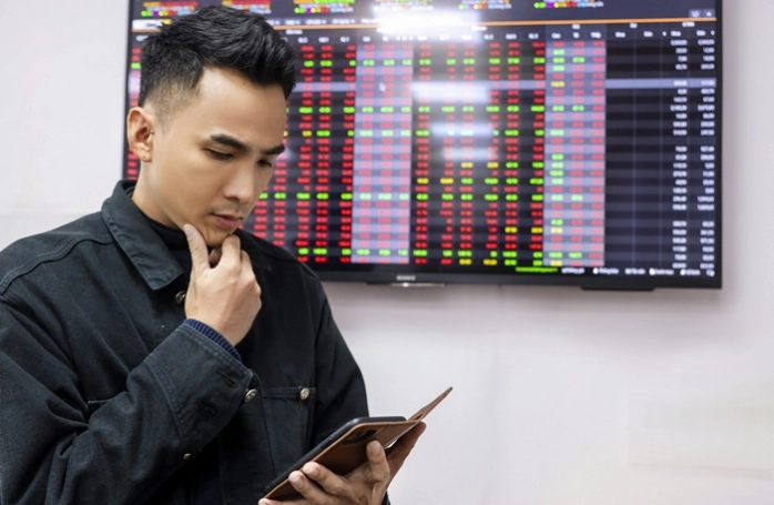 Nhom Vn30 Lao Doc Khien Vn Index Mat 8 Diem Thanh Khoan Let Det 2