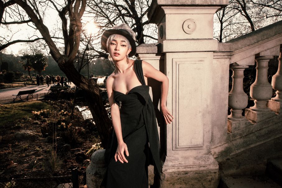 Khong Bo Buoc Trong Danh Hieu Con Cung Nha Mot Xa Xi Chau Bui Khang Dinh Tu Duy Thoi Trang Linh Hoat Voi Phan Khuc Avant Garde. 1