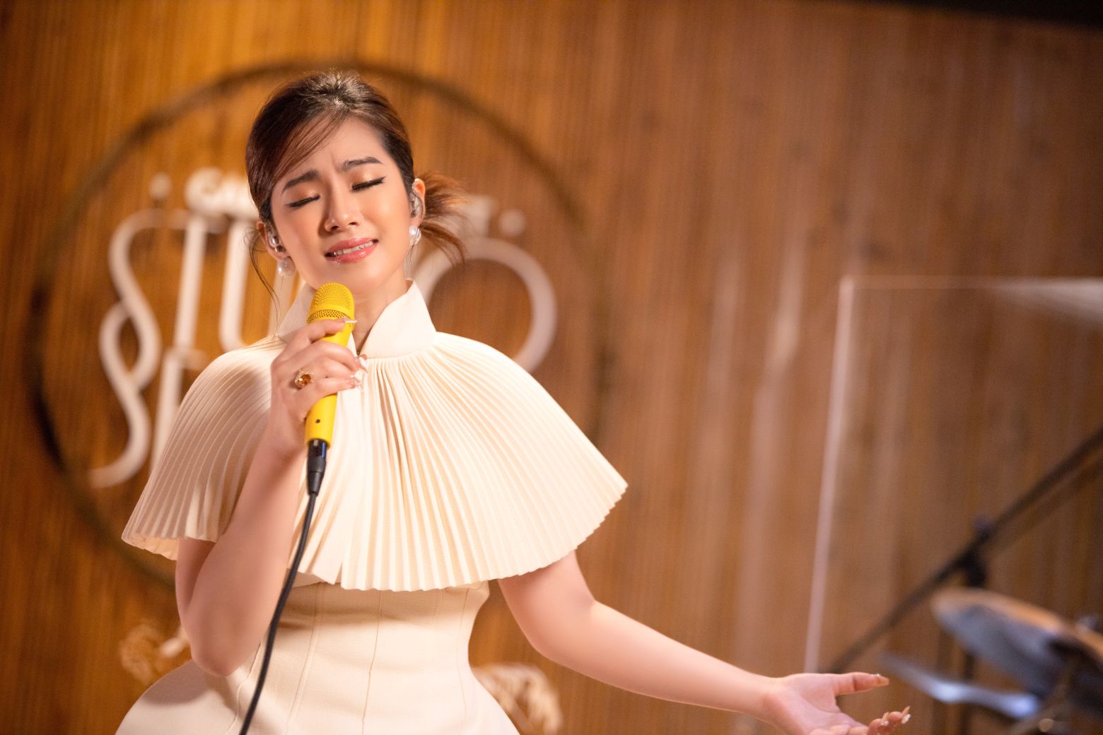 Luong Bich Huu 5 2 1