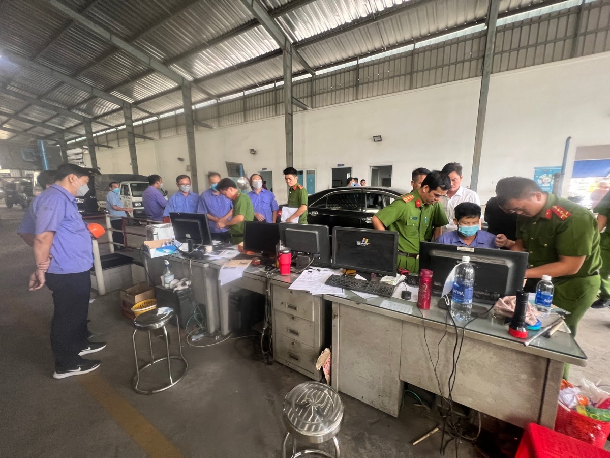 3473cac635e7eeb9b7f6 7544