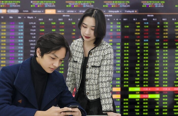 Co Phieu Ngan Hang Do Lua Vn Index Van Tang Nhe 1