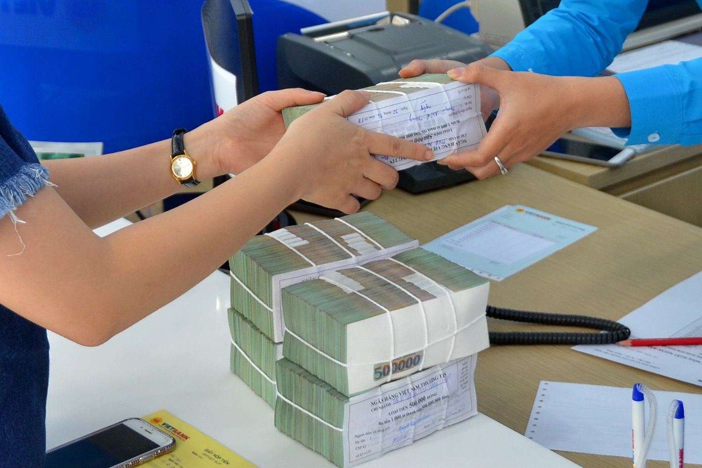 10 Phu 1626013295750293742197 1 1