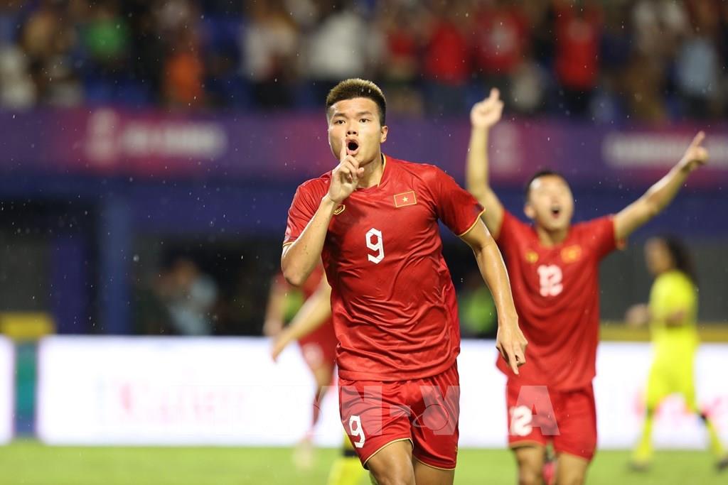 214332 Sea Games 32 Danh Bai U22 Malaysia 2 1 U22 Viet Nam Gianh Ve Som Vao Ban Ket 1