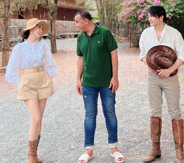 Bo Ba Quyen Linh Ha Phuong Va Thai San 2 1