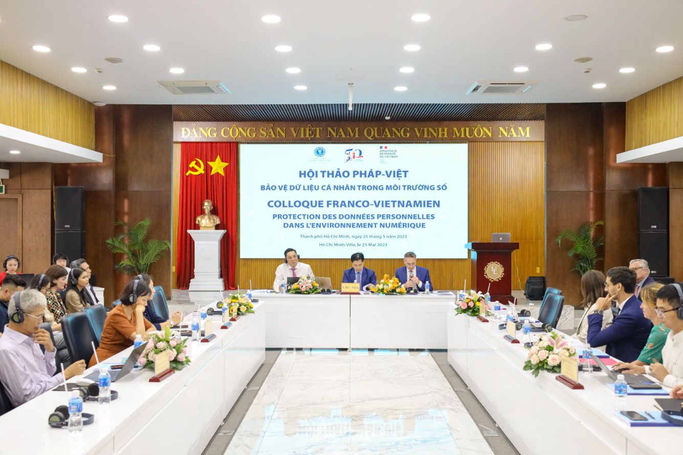 Hoi Thao Bao Ve Du Lieu Ca Nhan Trong Moi Truong So Duoc Phoi Hop To Chuc Boi Dai Su Quan Phap Va Truong Dai Hoc Luat Tp.hcm 2