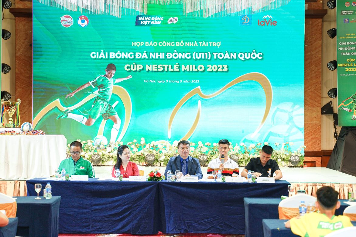 Voi Quy Mo Tranh Tai Mo Rong Khap Cac Tinh Thanh Giai Dau Da Thu Hut Su Quan Tam Cua Cac Cap Lanh Dao Nha Nuoc Va Dong Dao Nguoi Ham Mo Tren Ca Nuo