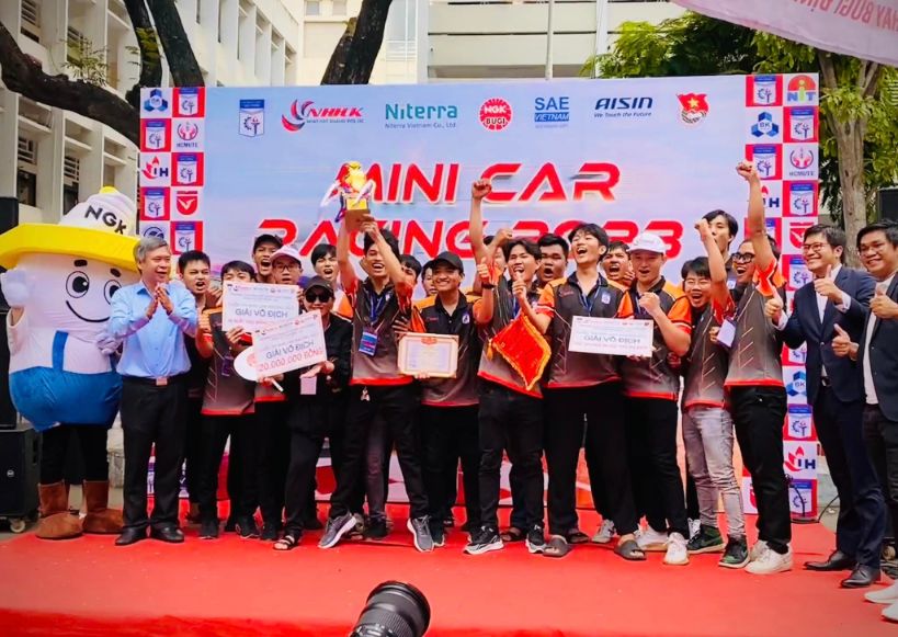 347585767 6273340139453693 2740944372939515533 N 3