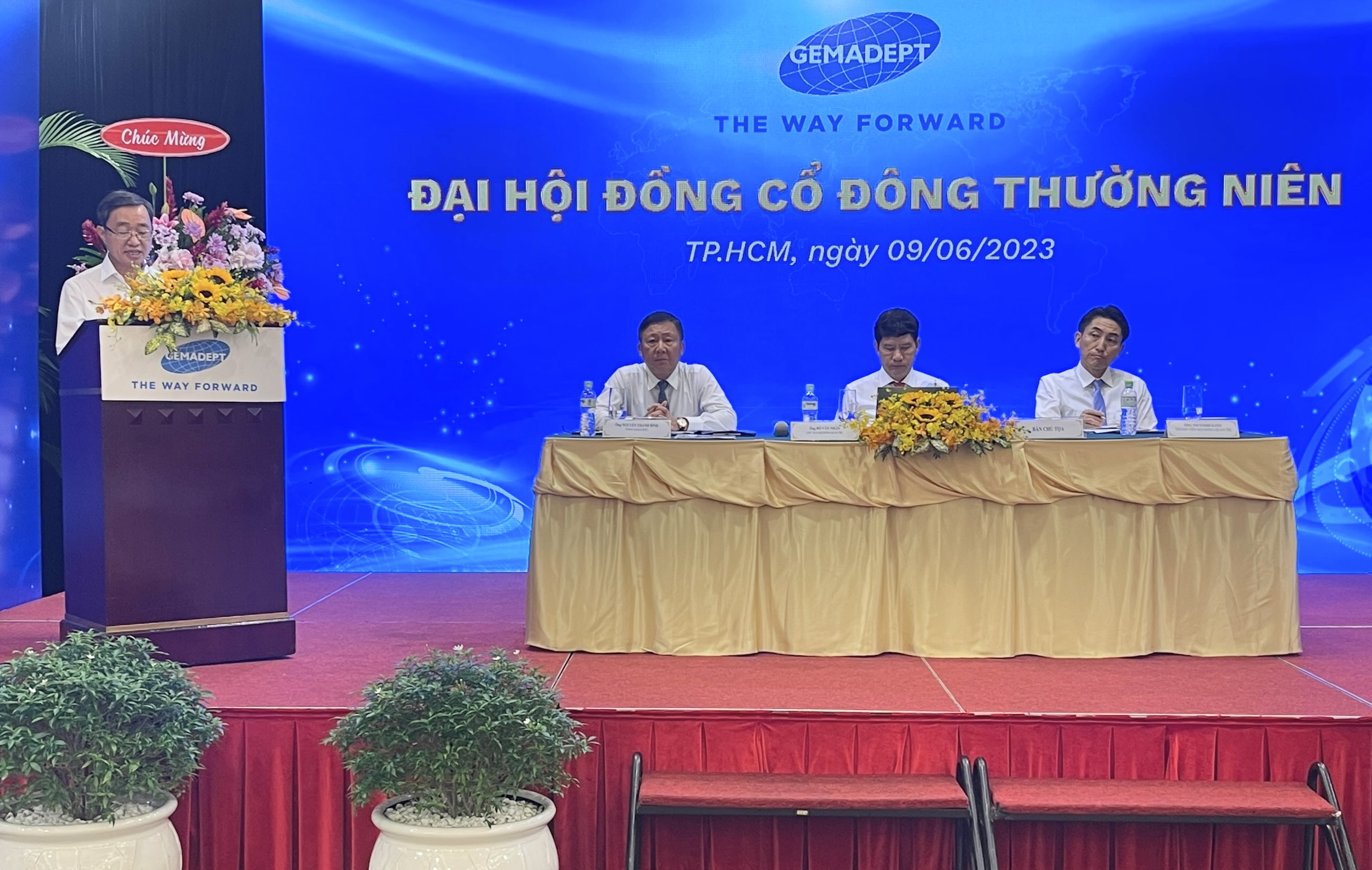 737ed08f8e8c5fd2069d 2 1