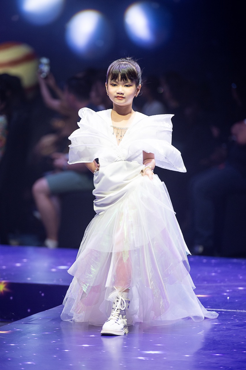 Hinh 15 Do Tran Thai Tran – Ntk Tran Minh Lon