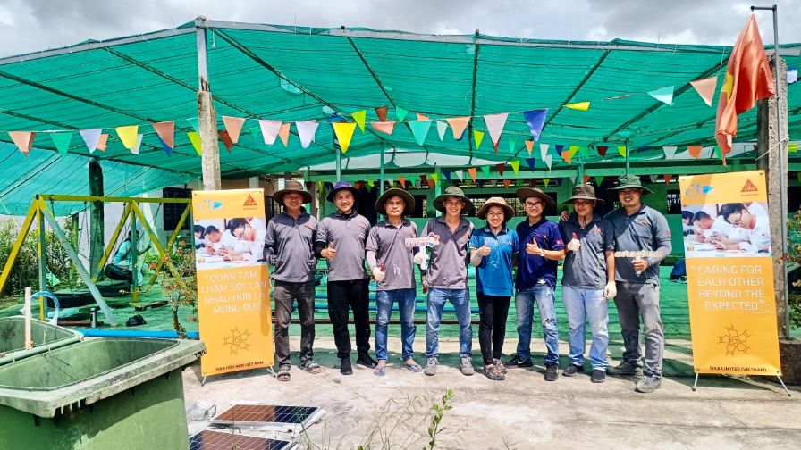 Sika Viet Nam Tham Gia Cong Tac Son Sua Lai Truong Tieu Hoc Dong Hai