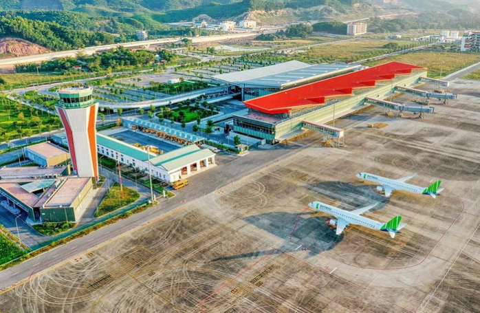 Ha Tang Hang Khong Que Quat Tac San Bay Tac Duong Bay Nghen Tang Truong Kinh Te 2