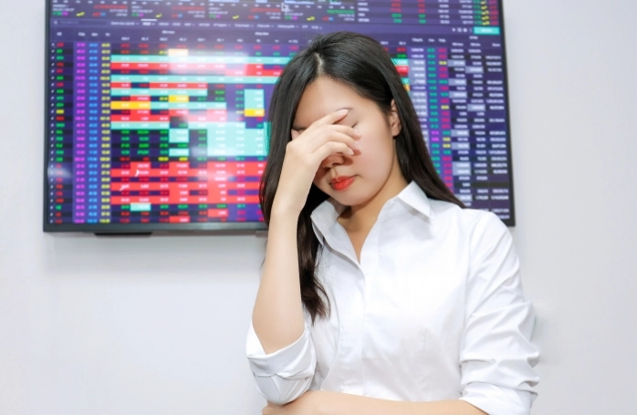 Vn Index Roi Hon 8 Diem Thanh Khoan Khop Lenh San Hose Vot Len 12 Ty Co Phieu 1