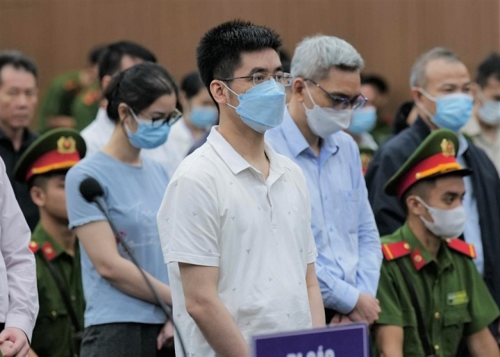 Cuu Dieu Tra Vien Hoang Van Hung Keu Oan Lien Tuc To Cao Cuu Pho Giam Doc Cong An Ha Noi 1