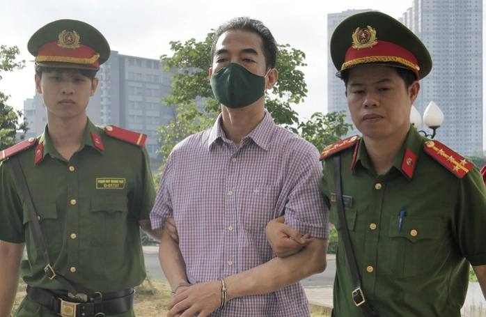 Nhan Hoi Lo Hang Chuc Ty Dong Ong To Anh Dung Noi Luc Ay Khong Nhan Thuc Duoc Sai Pham 1