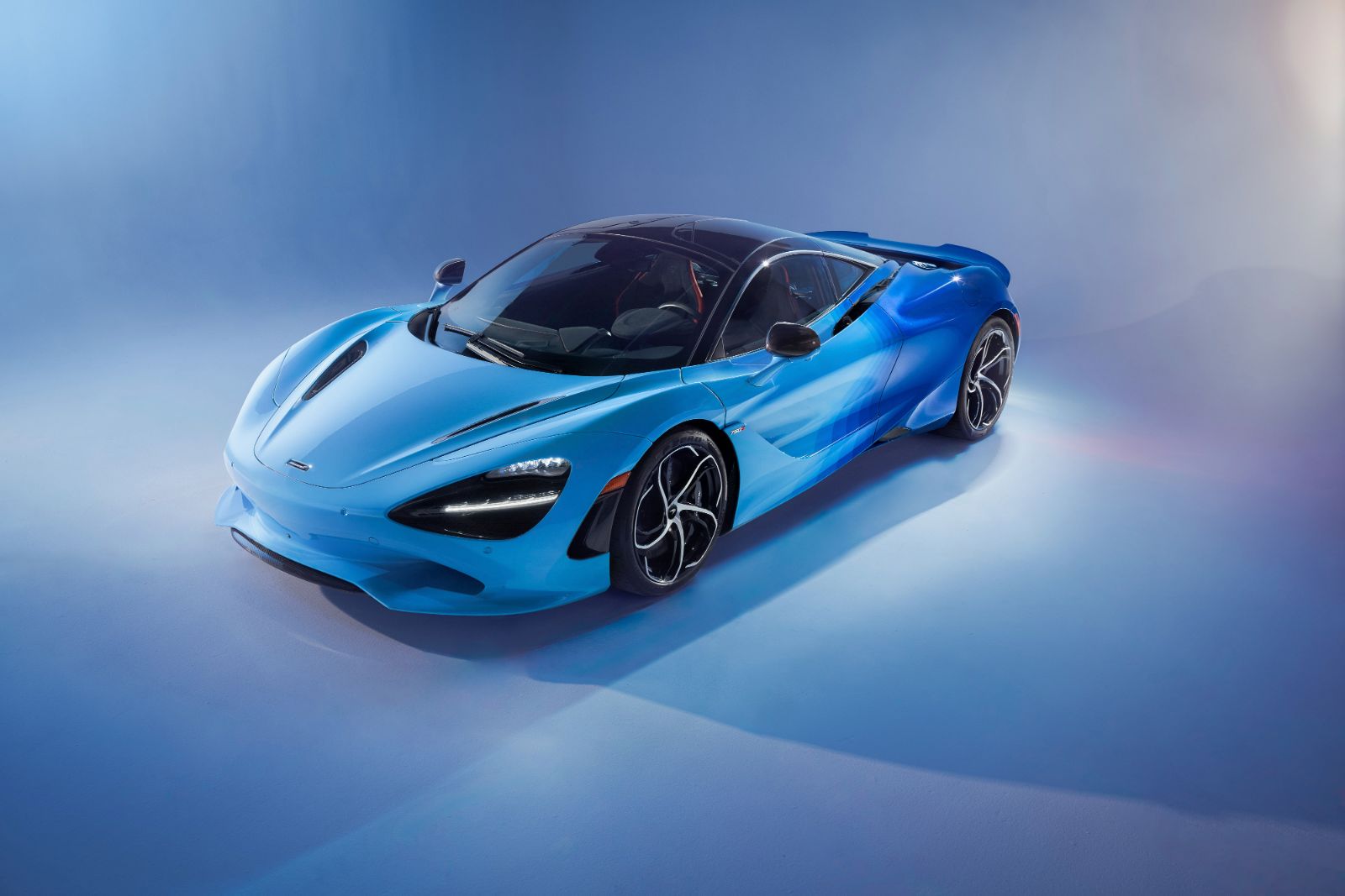 Dwburnett Mclaren 750s Mso Blue Spectrum Rev1 1 1 1
