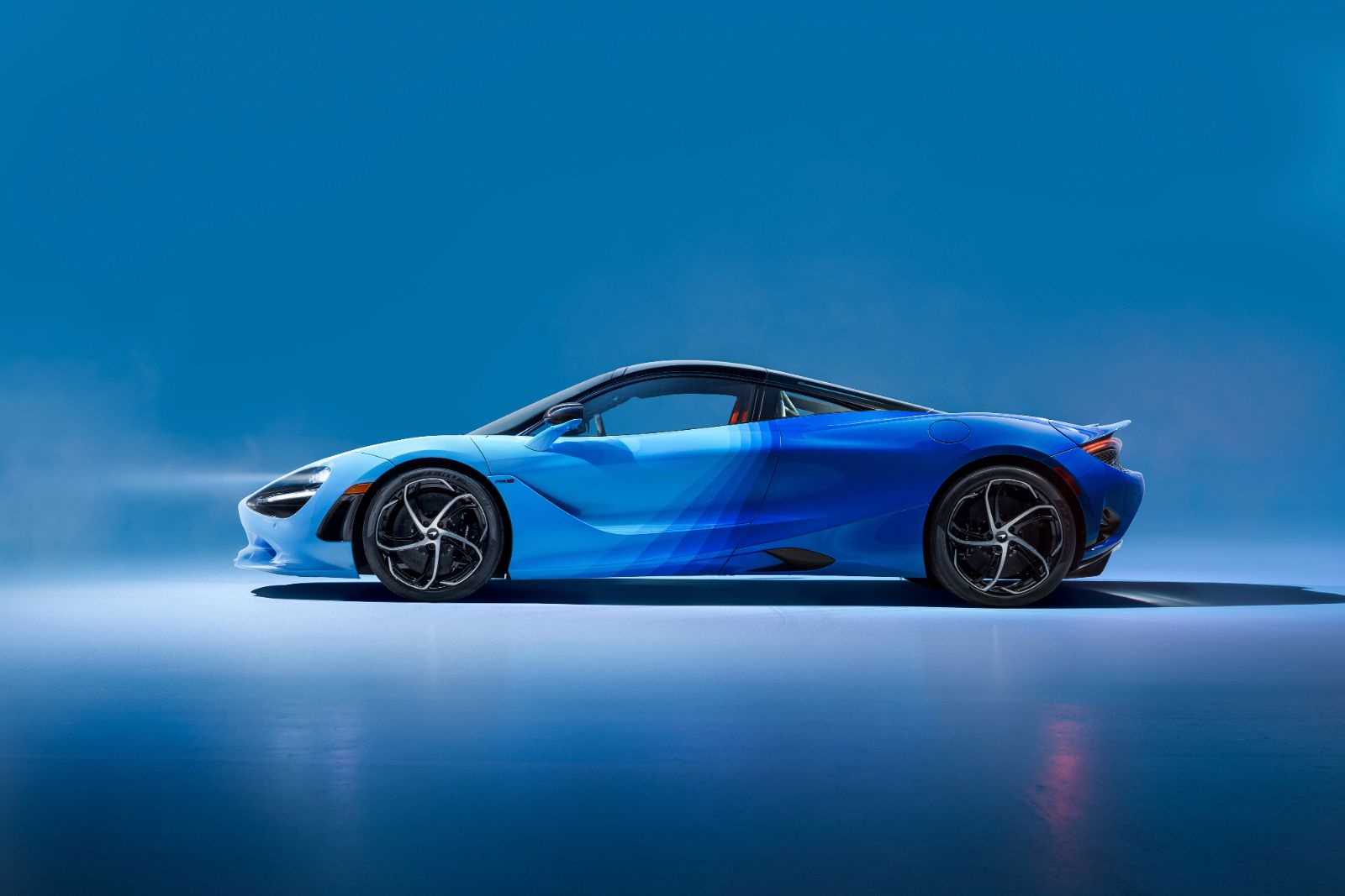 Dwburnett Mclaren 750s Mso Blue Spectrum Rev1 8 1