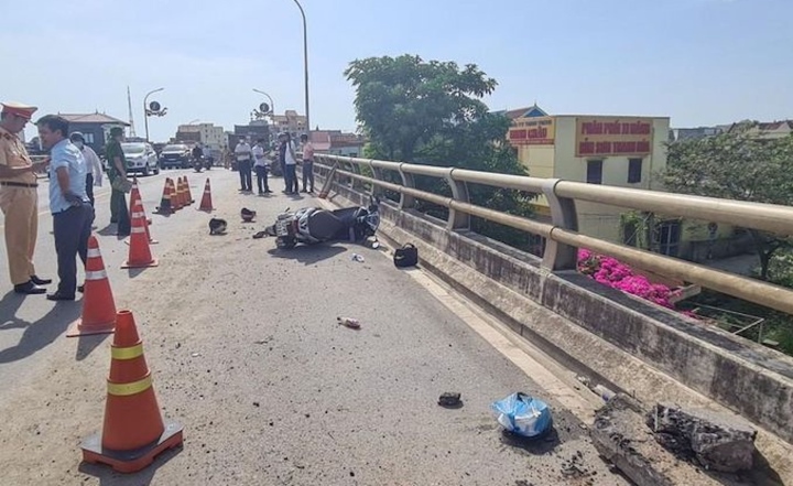Bi Tai Nan Khi Di Tap Huan Hai Nu Giao Vien O Quang Binh Thuong Vong 1