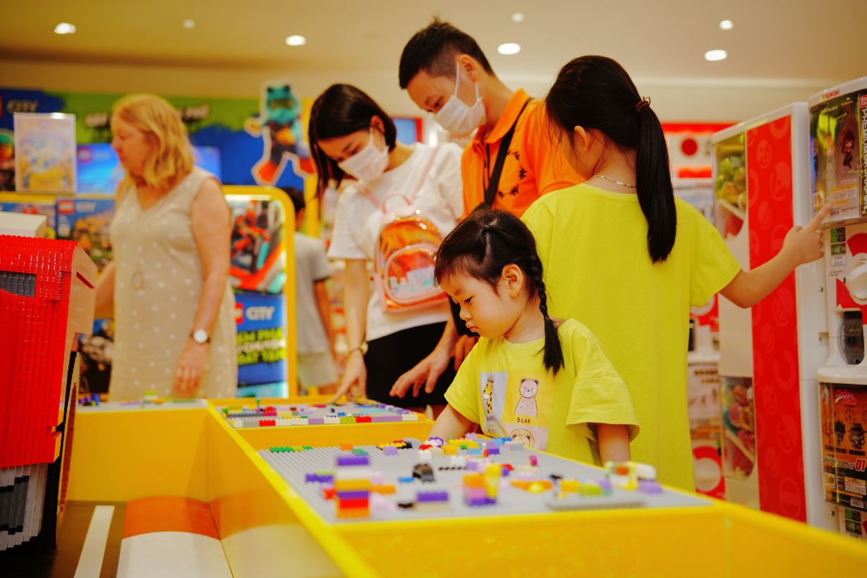 Cua Hang Lego Chinh Hang 12