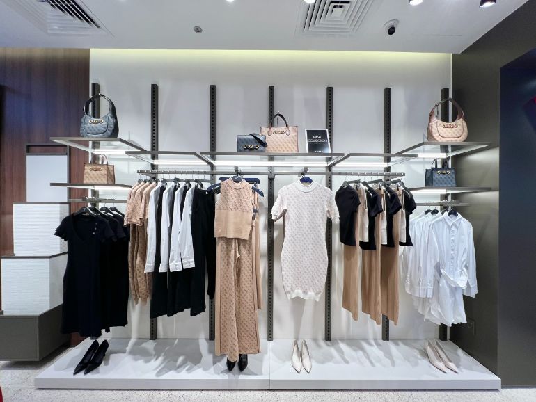 Z4565737351295 78147abf21146e2cb3d9c0dd0324575f