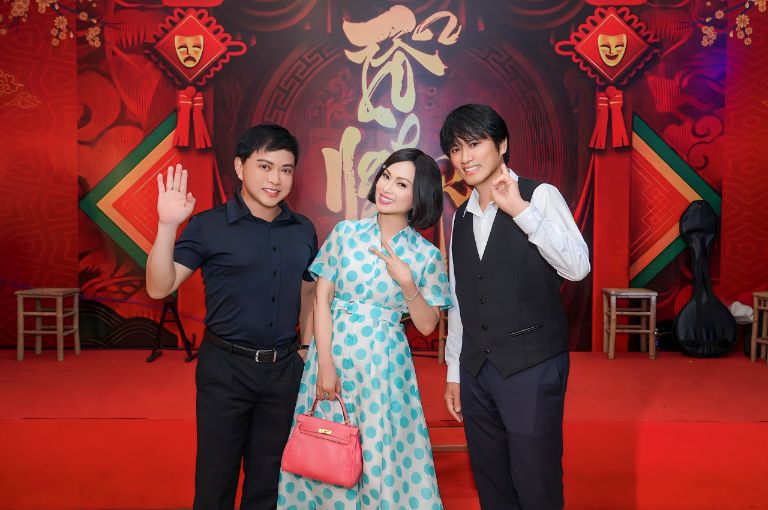 Bo Ba Tran Sang Ha Phuong Va Thai Sang Luon Song Hanh Cung Nhau Tu Cong Viec Den Doi Song 1