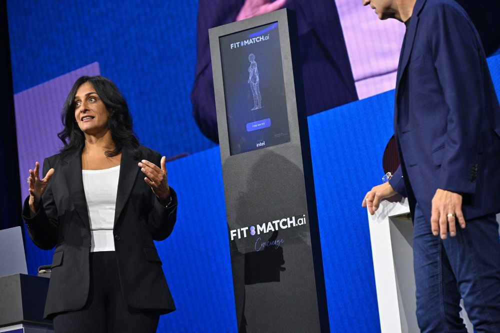 Intel Innovation Day1 Keynote 10 1