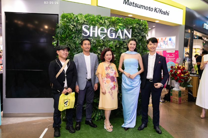 Ong Alan Vu Ba Le Van May 2 2