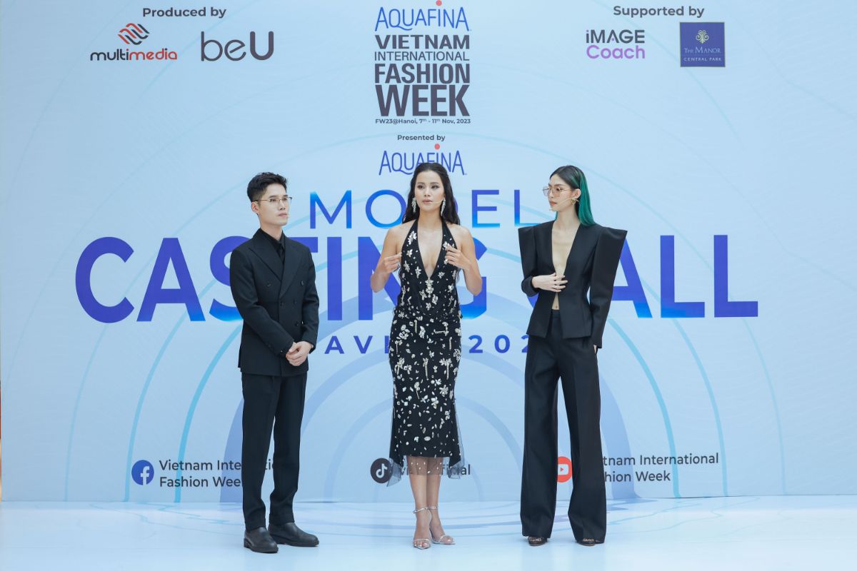 1. Bo Ba Giam Khao Trong Buoi Tuyen Chon Nguoi Mau Cho Chuong Trinh Aquafina Tuan Le Thoi Trang Quoc Te Viet Nam Thu Dong 2023 1 1