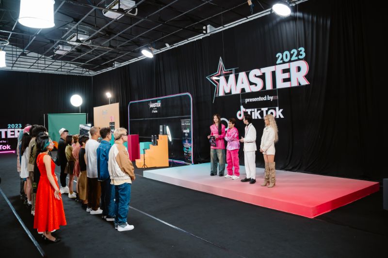 5. Cac Thi Sinh Duoc Chia Theo Tung Nhom De Thuc Hien Thu Thach 1