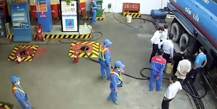 18000 Lit Xang 1 17145750 1