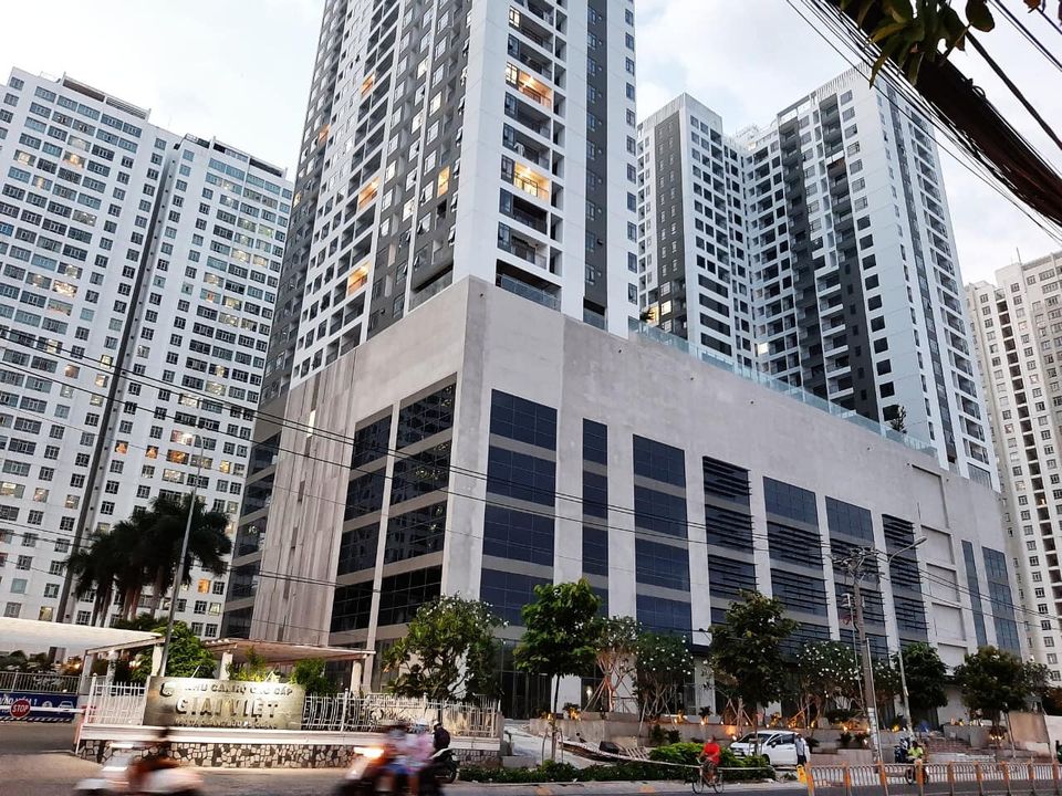 20210915095632 A8fc 1