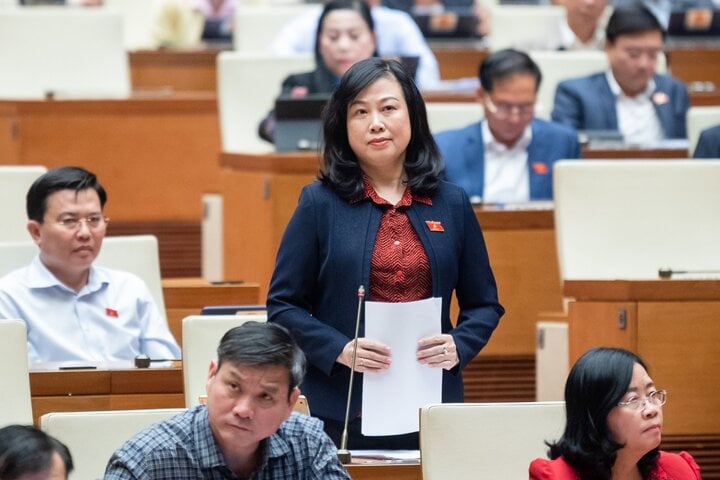 Dai Bieu Quoc Hoi De Xuat Bo Giay Chuyen Vien Bo Truong Y Te Noi Gi 1