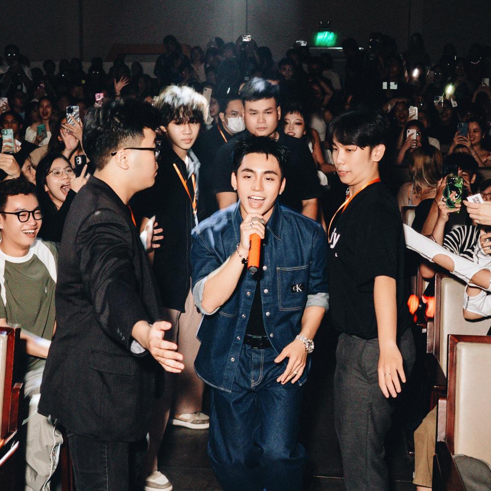 9876 1702278630 Mono X Ueh 6 1