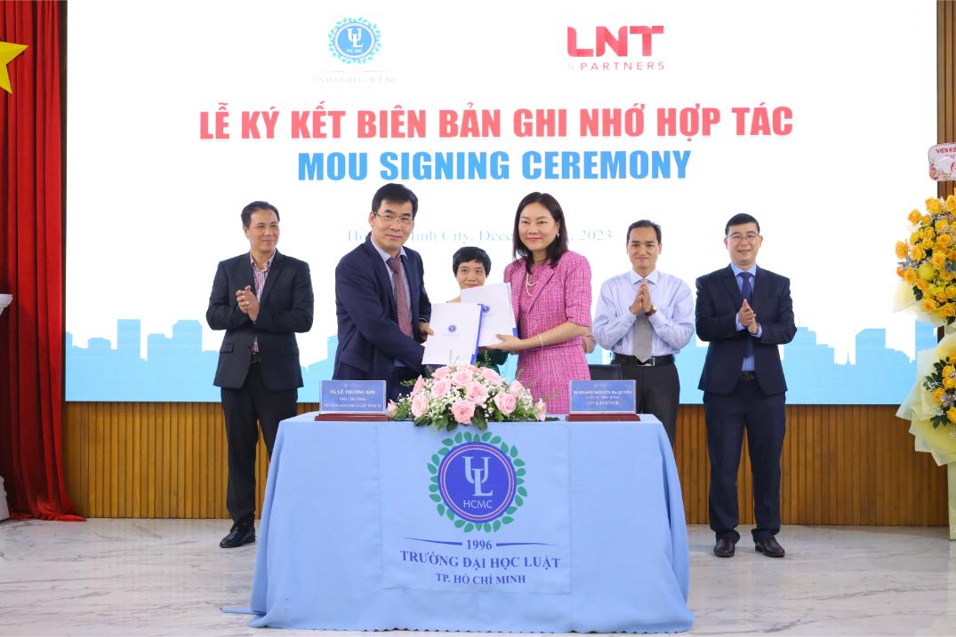 Ban Ghi Nho Hop Tac Da Duoc Ky Ket Va Hua Hen Se Co Nhung Ket Qua Tot Hon Trong Tuong Lai
