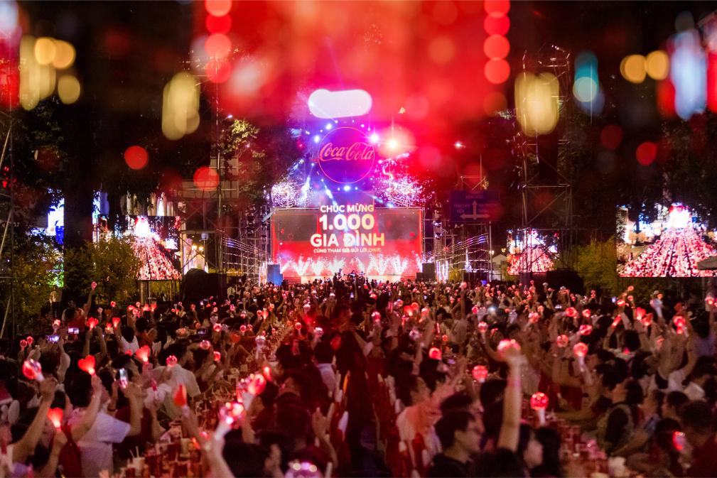 1000 Gia Dinh Tham Gia Gui Loi Chuc Tai Su Kien