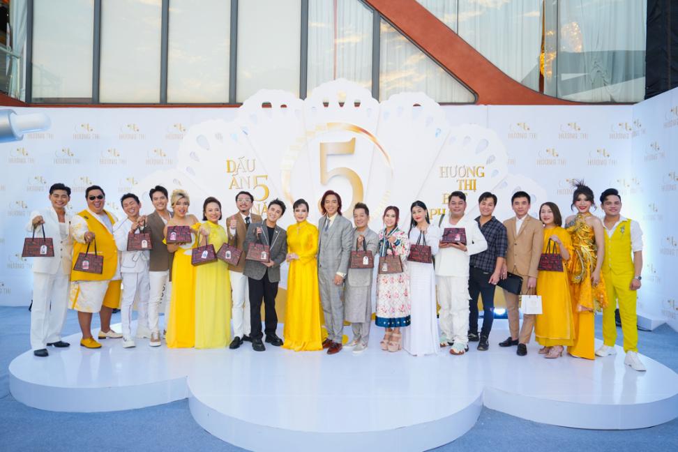 Huong Thi0199