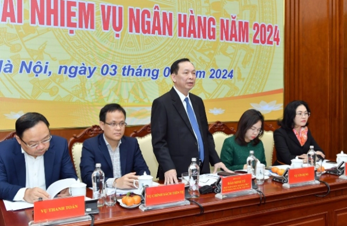 Chi 1 Thang Cuoi Bom Ra 520 000 Ty Chiem 1 3 Tang Truong Tin Dung Ca Nam 2023 2