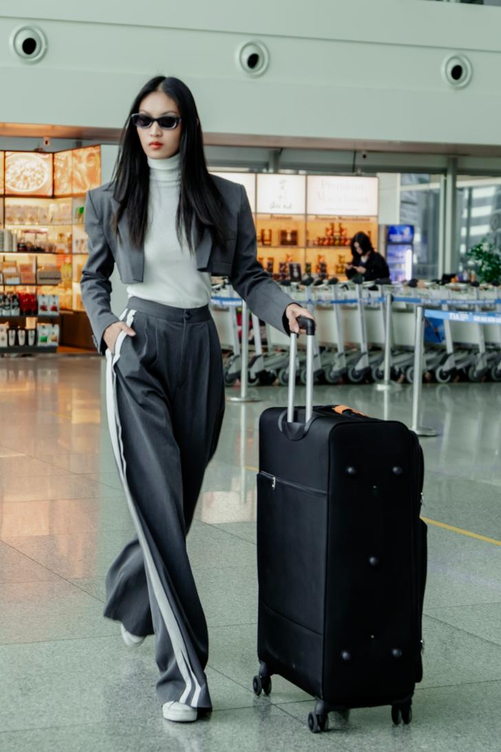 3. Sau Khi Hoan Thanh Chuyen Di Dau Tien Den Nhat Ban Quan Quan The Face Vietnam 2023 Huynh Tu Anh Tiep Tuc Buoc Chan Den Kinh Do Thoi Trang Danh Gia Milan Va Paris 2 1