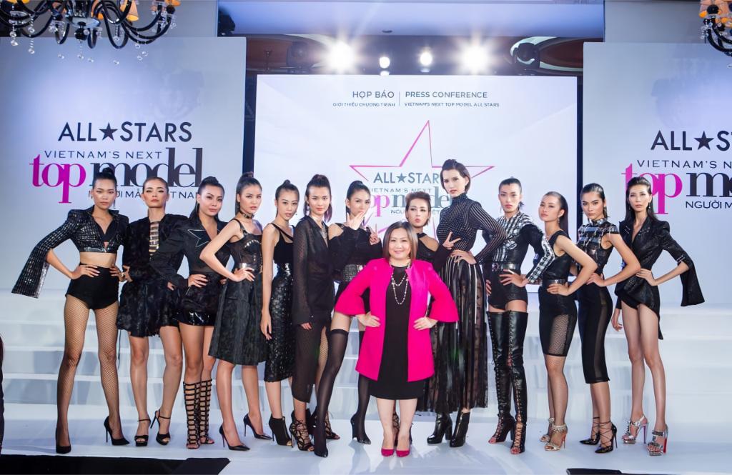 Ba Trang Le Gdsx Vietnams Next Top Model Cung Cac Thi Sinh Tai Mua All Stars 1 2
