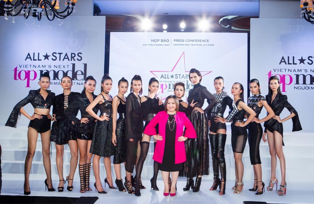 Ba Trang Le Gdsx Vietnams Next Top Model Cung Cac Thi Sinh Tai Mua All Stars 1