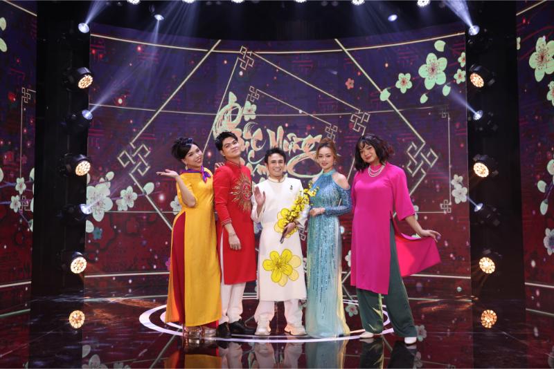 SK 0655 Việt Hương tổ chức đại nhạc hội cho các danh hài mùa Tết
