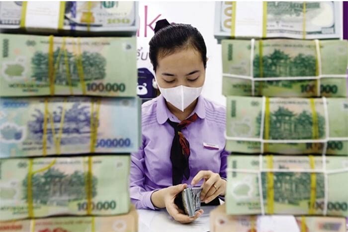 Nhung Ngan Hang Nguoc Chieu Tang Lai Suat Huy Dong Tranh Thu Hut Von Re 2