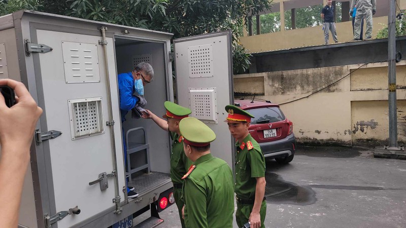 Cuu Giam Doc Cong An Hai Phong Do Huu Ca Toc Bac Trang Hau Toa 1