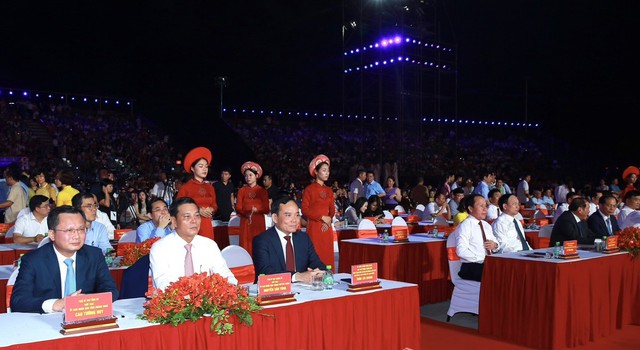 Khai Mac Le Hoi Hoa Phuong Do Hai Phong 2024 Dau An Dac Biet 4