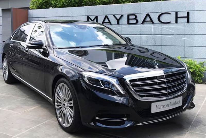 Nam Lan Rao Ban Maybach Cam No Xe Sang Gia Hoi Khong Ai Hoi Mua 1