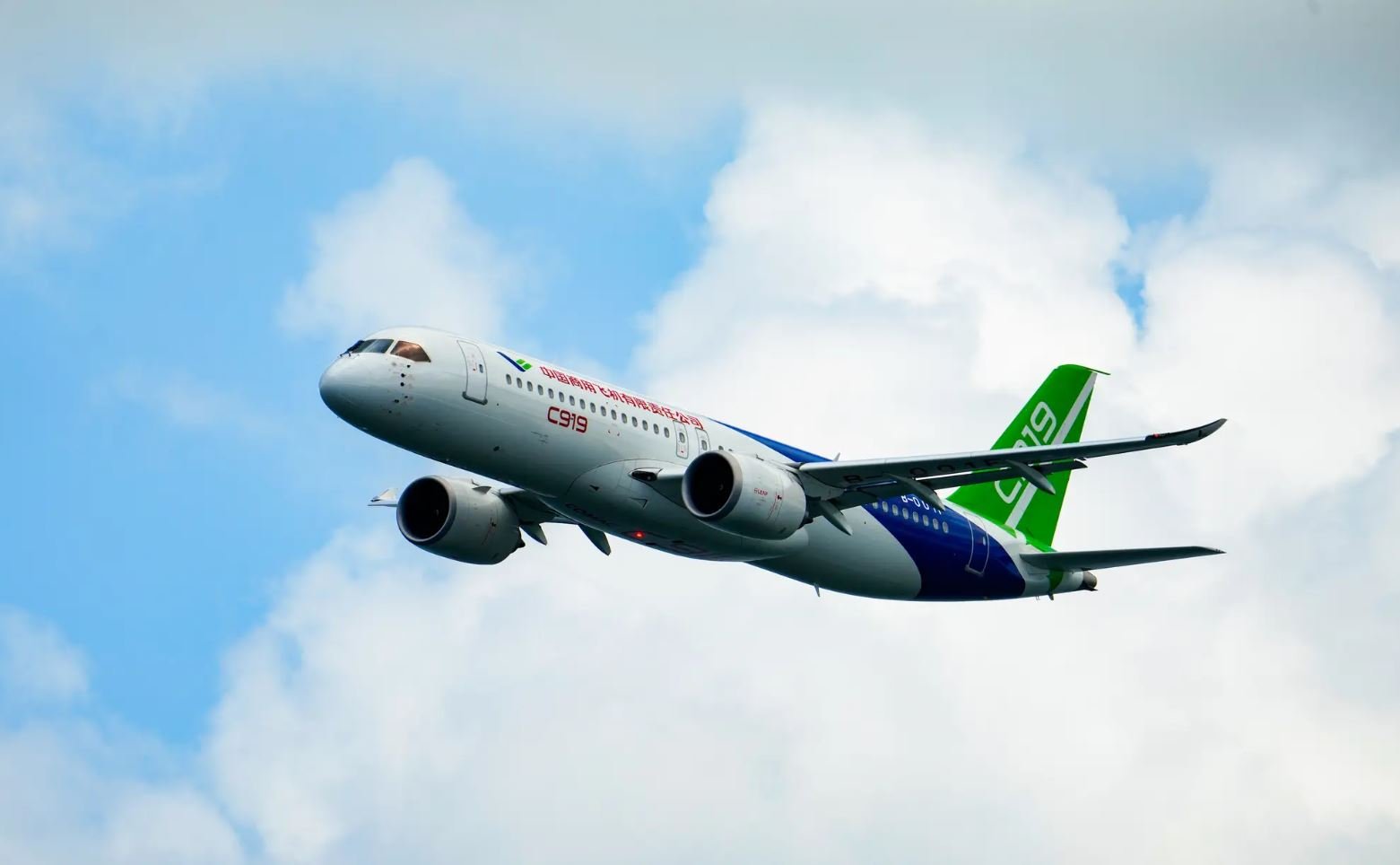 Nha San Xuat May Bay Trung Quoc Comac De Doa The Doc Quyen Cua Boeing Va Airbus 1